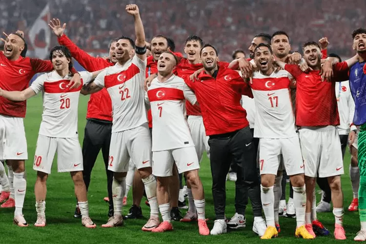 Gol 57 Detik Merih Demiral, Fondasi Kemenangan Turki atas Austria